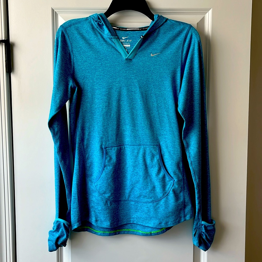 NIKE DRI FIT LONG SLEEVE HOODIE SMALL HAND COVERS